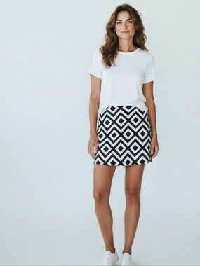 Golftini Womens 16L Skort Golf Skirt Athletic Black White Diamond Cotton Stretch